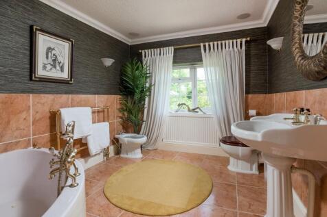 New Park Farmhouse, Murcott, Kidlington, Oxfordshire OX5 2FE