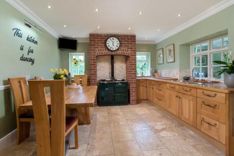 New Park Farmhouse, Murcott, Kidlington, Oxfordshire OX5 2FE