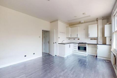 Flat B, 29 St Thomas Road, Finsbury Park, London, N4 2QH