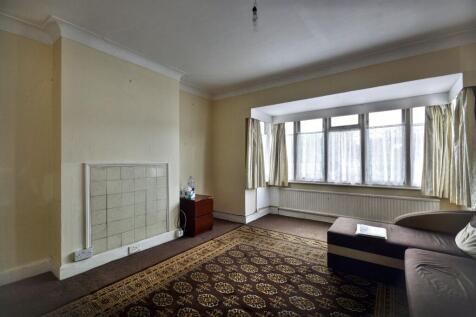 63 Hendon Way, Cricklewood, London, NW2 2LX