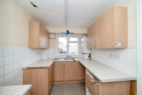 7 Wordsworth Road, Thatcham, Berkshire, RG18 3FP
