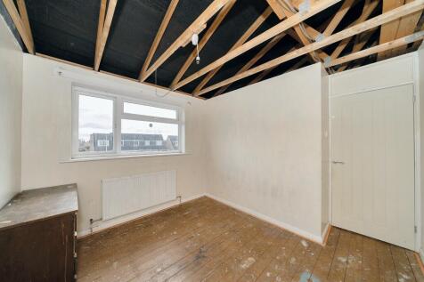 7 Wordsworth Road, Thatcham, Berkshire, RG18 3FP