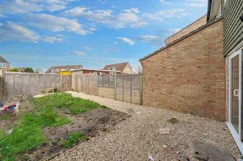 7 Wordsworth Road, Thatcham, Berkshire, RG18 3FP