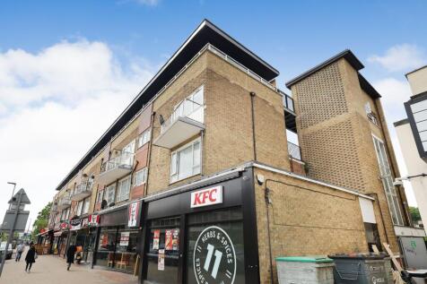 130-148A The Marlowes &amp; Flats 1-8 ,11-18, 18a - 18g, The Square, Hemel Hempstead HP1 1ER