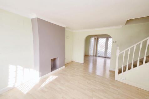 12 Jordans Way, Rainham RM13 9QX