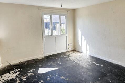 124 Travers Way, Pitsea, Basildon, SS13 3LY