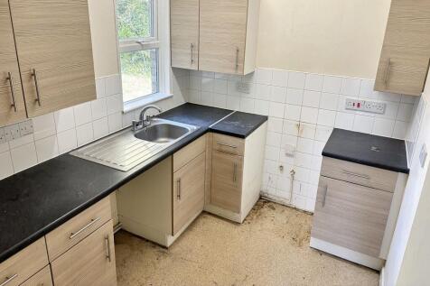 124 Travers Way, Pitsea, Basildon, SS13 3LY