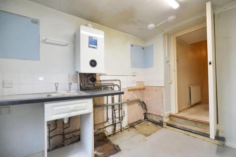11b Chesterton Road, London W10 5LY
