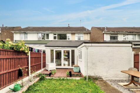 86 Wilford Crescent West, The Meadows, Nottingham, Nottinghamshire, NG2 2FS