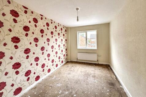 47 Shelley Grove, Bradford, West Yorkshire, BD8 0JZ