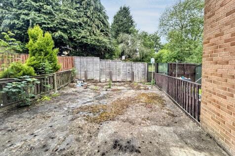 47 Shelley Grove, Bradford, West Yorkshire, BD8 0JZ