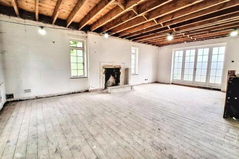 Mendota, Stonehouse Lane, Cookham, SL6 9TP