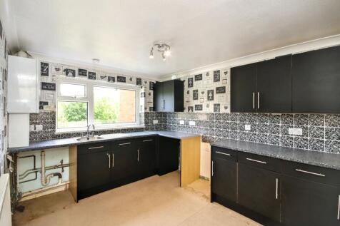Flat 40 Faynes Court, Sunderland Road, Sandy, SG19 1JZ