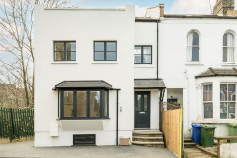 124A Crofton Road, Camberwell, London, SE5 8NA