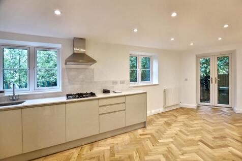 124A Crofton Road, Camberwell, London, SE5 8NA
