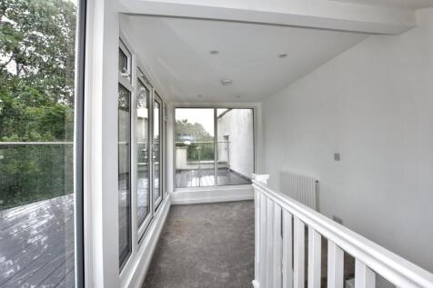 124A Crofton Road, Camberwell, London, SE5 8NA