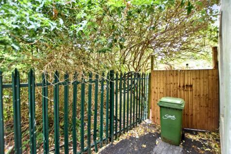 124A Crofton Road, Camberwell, London, SE5 8NA
