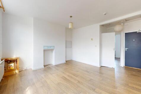 Flat C, 12 Danbury Street, Angel, London, N1 8JU