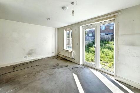 3 Halford Close, Edgware, Middlesex, HA8 5QF
