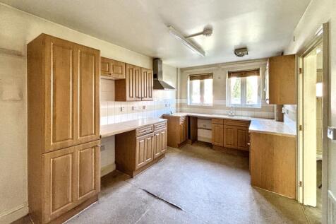 3 Halford Close, Edgware, Middlesex, HA8 5QF