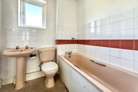3 Halford Close, Edgware, Middlesex, HA8 5QF