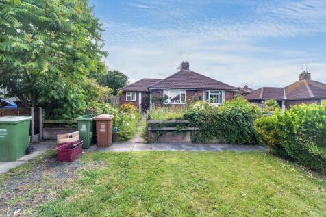 33 Glenmore Road, Welling, DA16 3BN