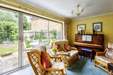 63 Pettitts Lane, Dry Drayton, Cambridge CB23 8BT