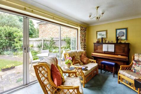 63 Pettitts Lane, Dry Drayton, Cambridge CB23 8BT