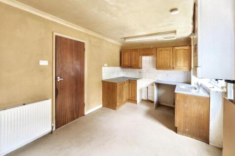 45 Southdale Road, Carlton, Nottingham, NG4 1EU