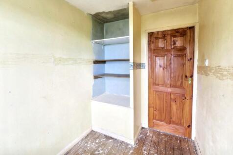 45 Southdale Road, Carlton, Nottingham, NG4 1EU