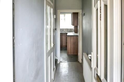 188 Holmesdale Road, South Norwood, London SE25 6PT