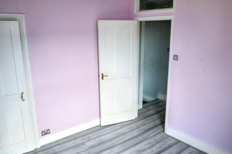 188 Holmesdale Road, South Norwood, London SE25 6PT