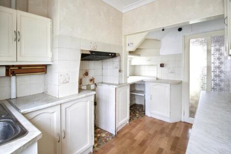 13 Plantation Road, Boreham, Essex, CM3 3EA