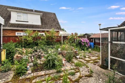 13 Plantation Road, Boreham, Essex, CM3 3EA
