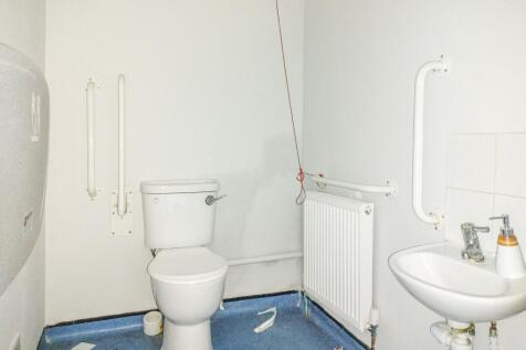 18 Bradbury Street, Dalston, London, N16 8JN