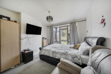 130 Victoria Avenue, Wembley, HA9 6PY