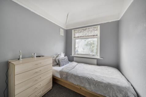 130 Victoria Avenue, Wembley, HA9 6PY