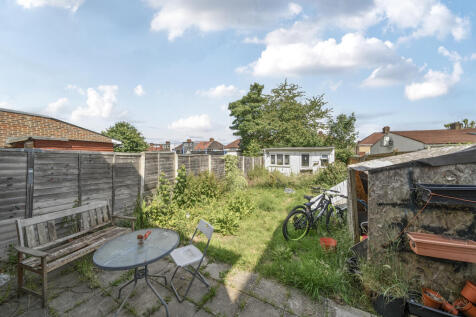 130 Victoria Avenue, Wembley, HA9 6PY