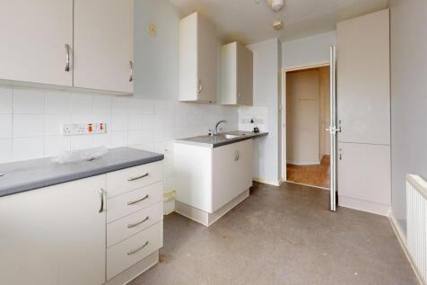 Flat 4, 79 Devonshire Road, Colliers Wood, London, SW19 2EW