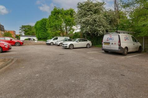 Flat 4, 79 Devonshire Road, Colliers Wood, London, SW19 2EW