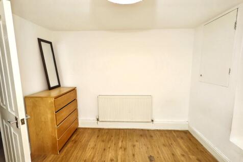 Lower Ground Floor Flat, 52 Capworth Street, Leyton, London E10 7HA