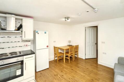 Lower Ground Floor Flat, 52 Capworth Street, Leyton, London E10 7HA