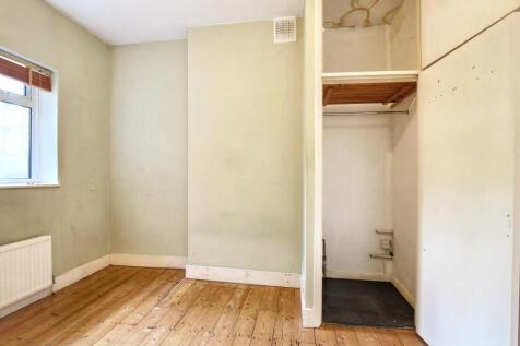 55a Endwell Road, Brockley, London SE4 2NE