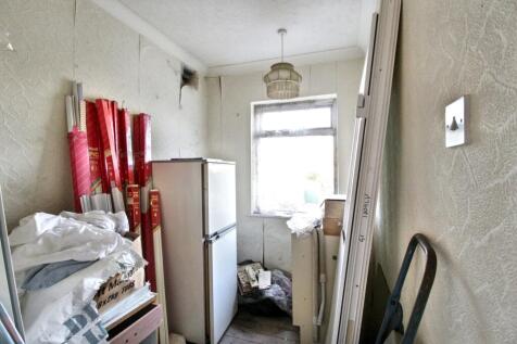 499a Upper Brentwood Road, Romford, RM2 6LA