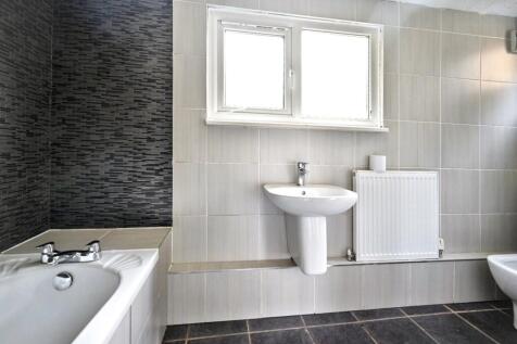 82 Bedford Road, Horsham, RH13 5BH