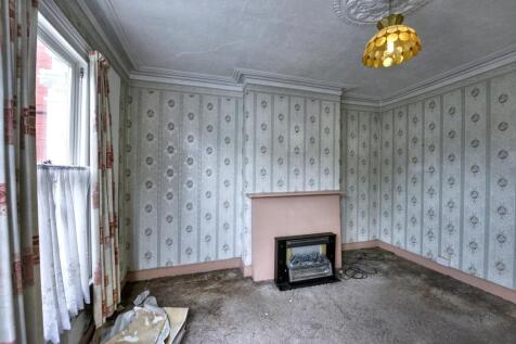 First Floor Flat,  89 Taybridge Road, Battersea, London SW11 5PX