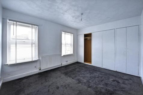 58 Carmichael Road, South Norwood, London SE25 5LX