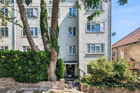12a Cintra Court, Patterson Road, London SE19 2LB
