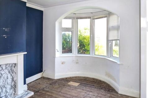 6 Buckley Crescent, Thornton-Cleveleys, FY5 1RH