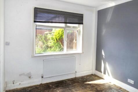 6 Buckley Crescent, Thornton-Cleveleys, FY5 1RH